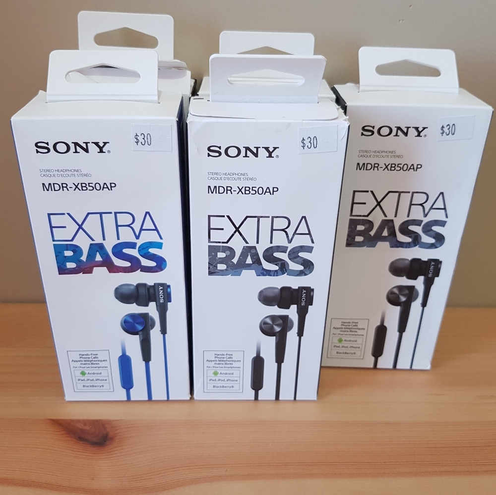 Renewed Sony MDR-XB50AP